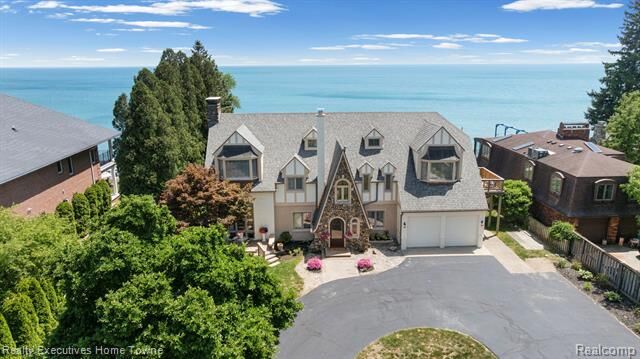 Property Photo:  8308 Lakeshore  MI 48059 