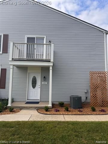 Property Photo:  1497 Harbor Drive  MI 48390 