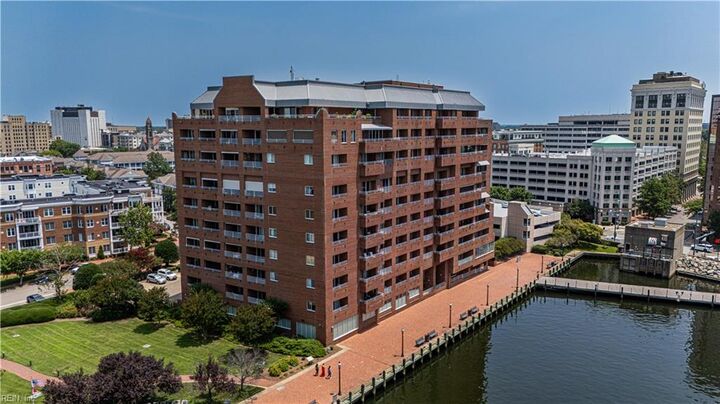 Property Photo: 215 Brooke Ave 311 VA 23510