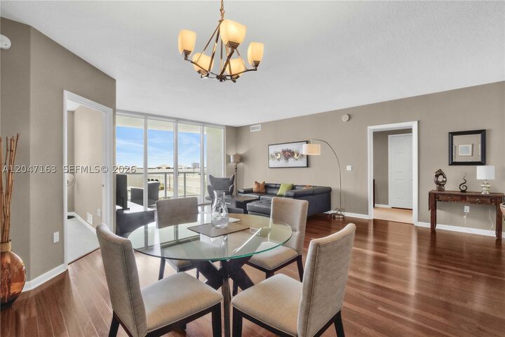 Property Photo:  1819 SE 17th St 902  FL 33316 
