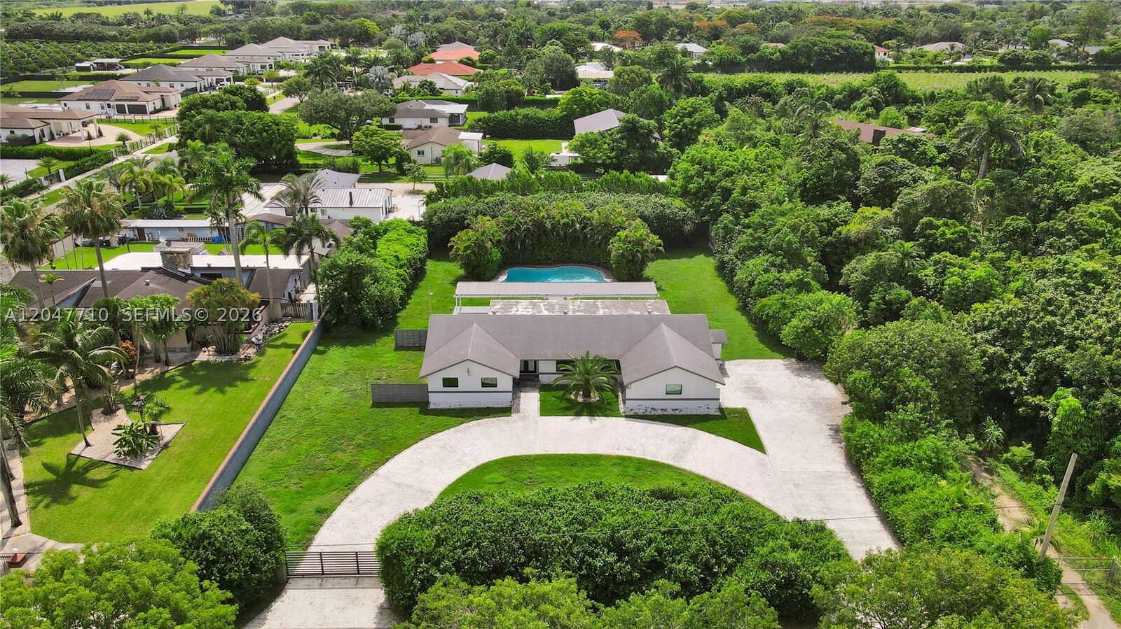 Property Photo:  22421 SW 184th Ave  FL 33170 