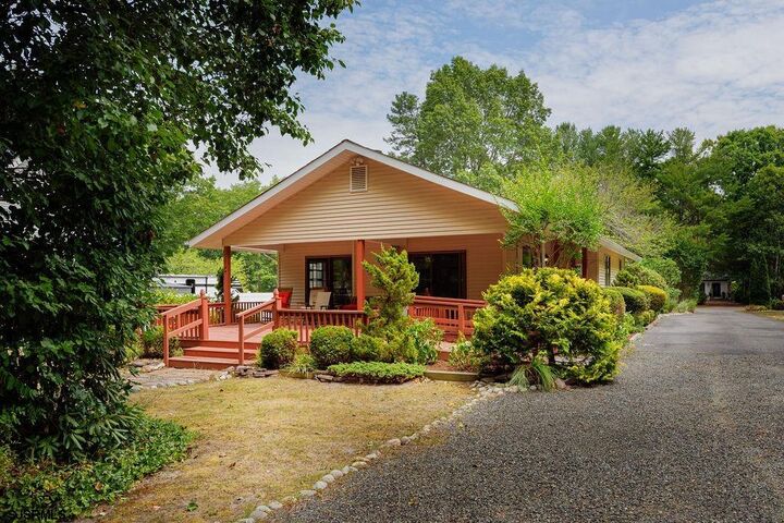 Property Photo:  202 E Sturbridge  NJ 08205 