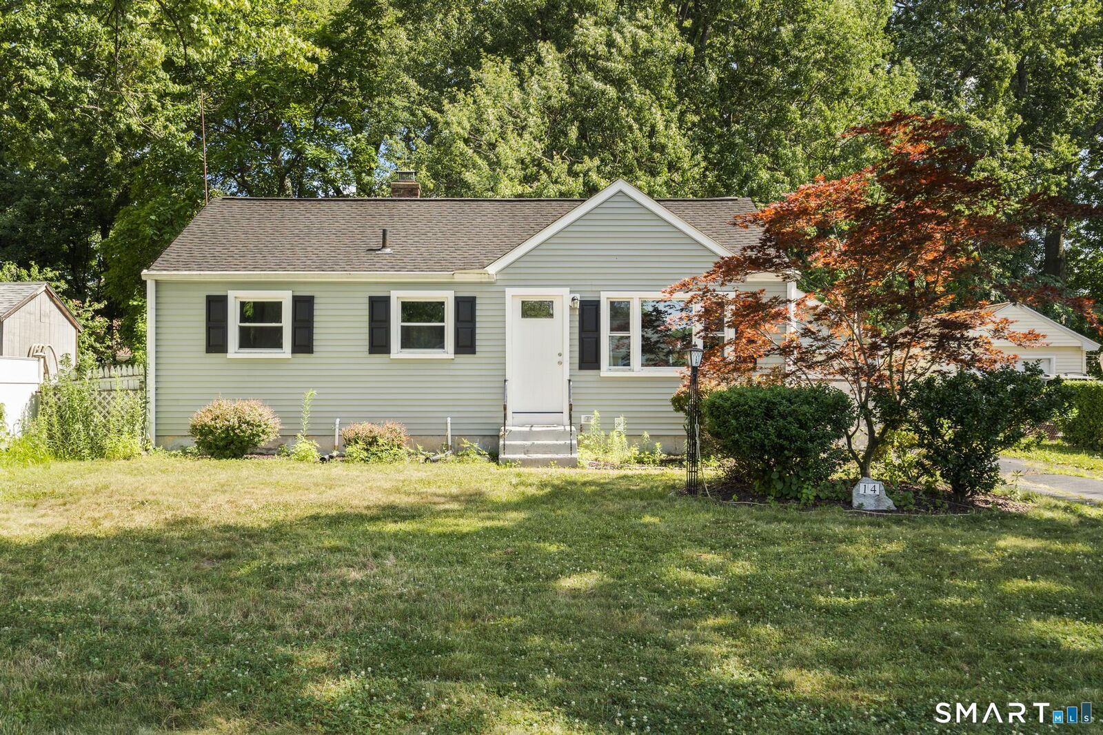 Property Photo:  14 Hillsdale Avenue  CT 06109 