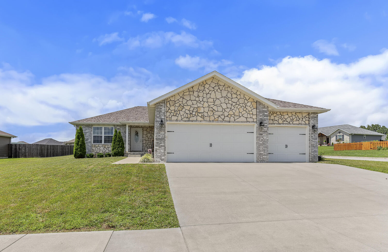 Property Photo:  457 Little Avenue  MO 65631 