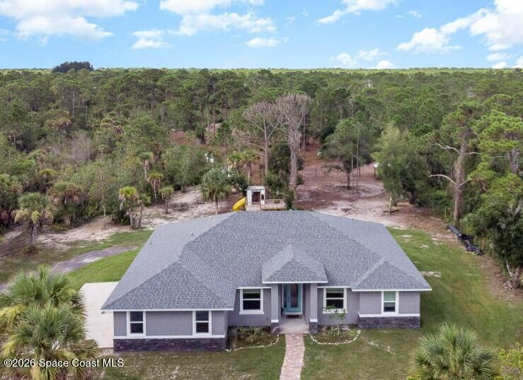 Property Photo: 4325 Grant Road FL 32949