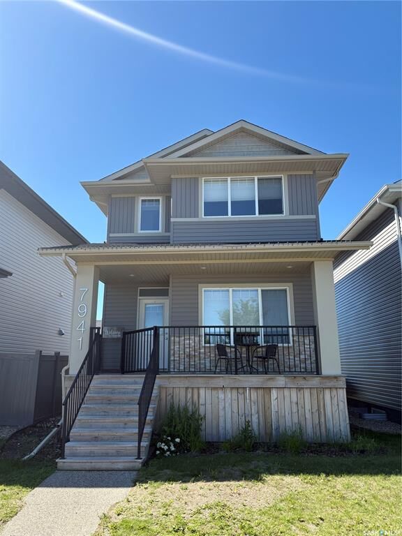 Property Photo:  7941 Flax Avenue  SK S4Y 0E6 