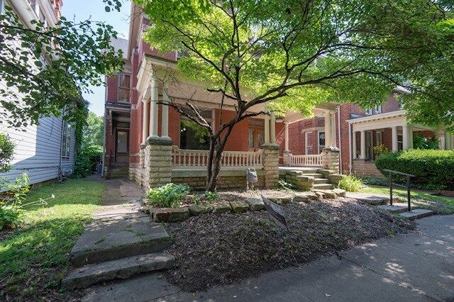Property Photo: 34 4th St OH 45601
