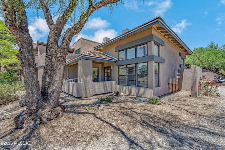 Property Photo: 5855 N Kolb Road 4106 AZ 85750