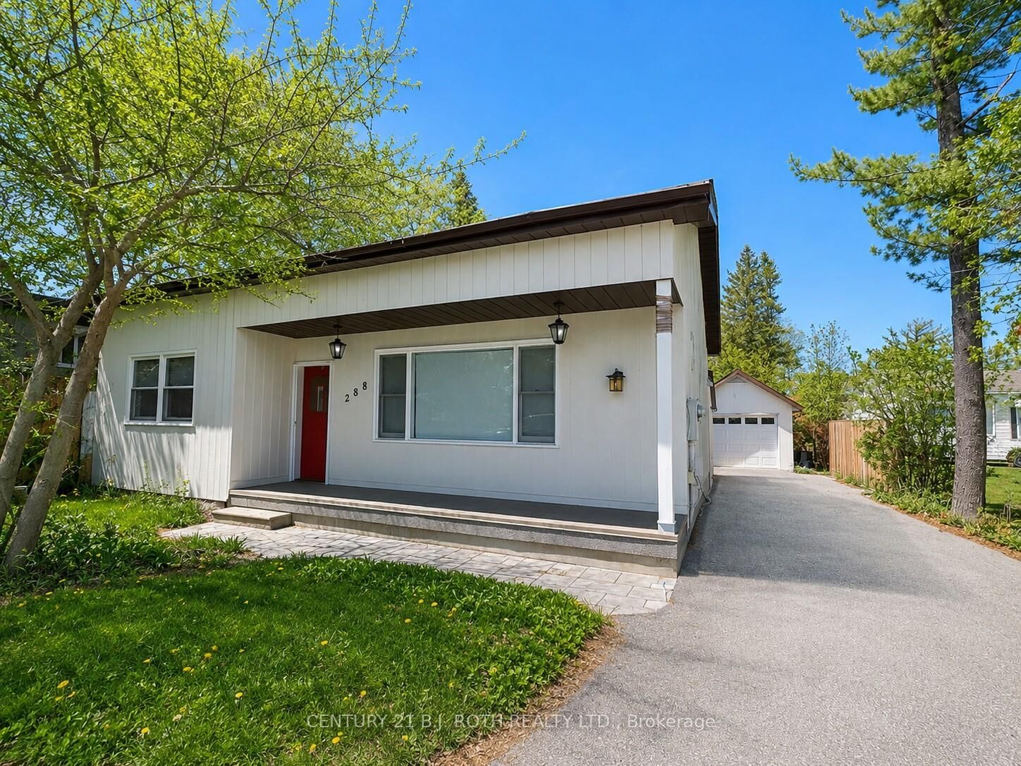Property Photo:  288 River Road E  ON L9Z 2L7 