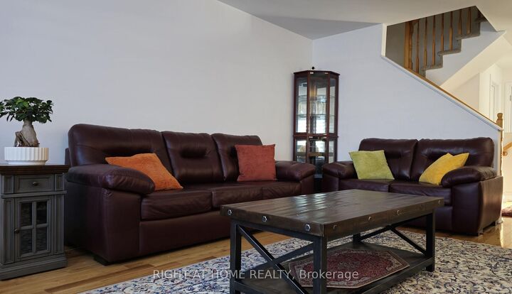 Property Photo: 330 Twilight Avenue ON K4R 0E3
