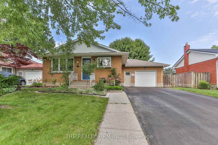 Property Photo: 13 Vanbuskirk Drive ON N5R 4Z1
