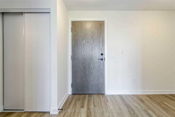 Property Photo: 2300 St Clair Avenue W 706 ON M6N 0B3