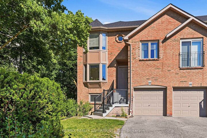 4635 Regents Terrace 68 — photo 1