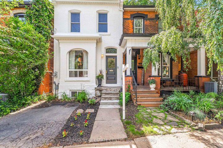 Property Photo: 76 Pearl Street N ON L8R 2Y9