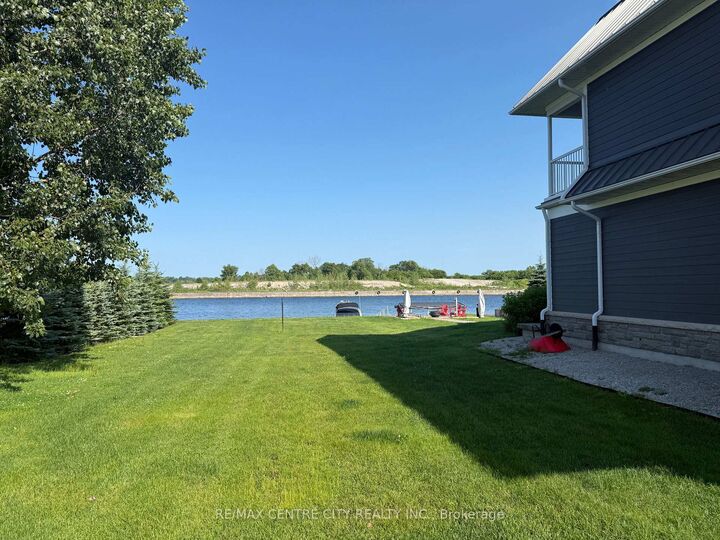 Property Photo:  41 Dock Lane  ON L0K 1R0 