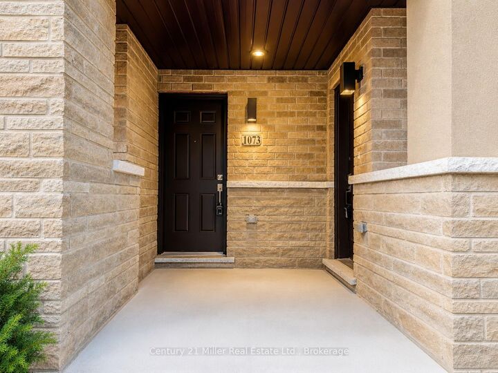 Property Photo: 1073 Wheat Boom Drive ON L6H 7H5