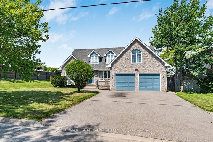 Property Photo: 381 Kerman Avenue ON L3M 5C4