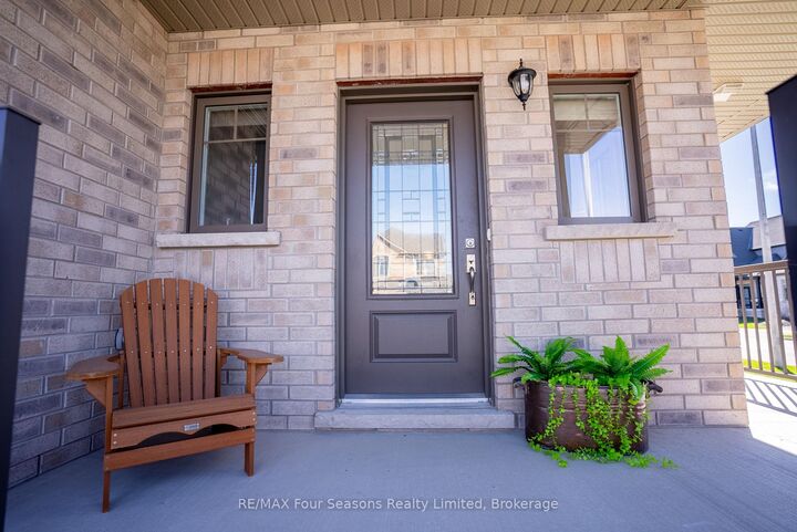 Property Photo: 33 Kerr Street ON L9Y 4B6