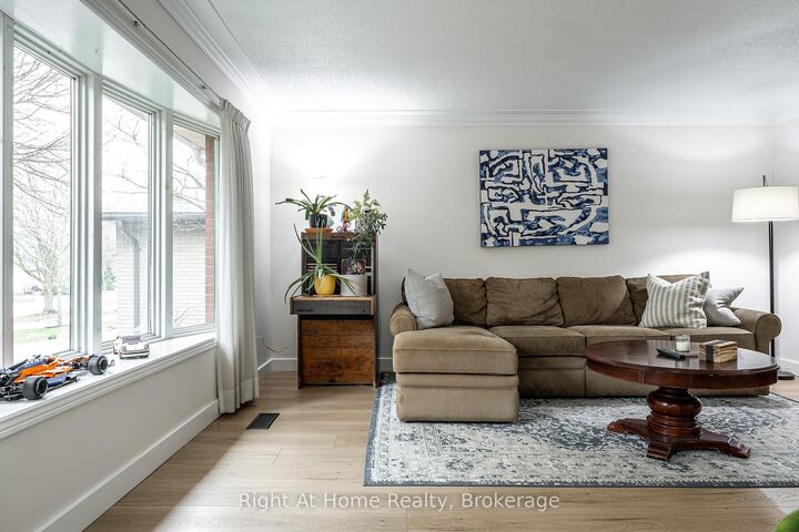 Property Photo: 34 White Street ON N5A 7M5