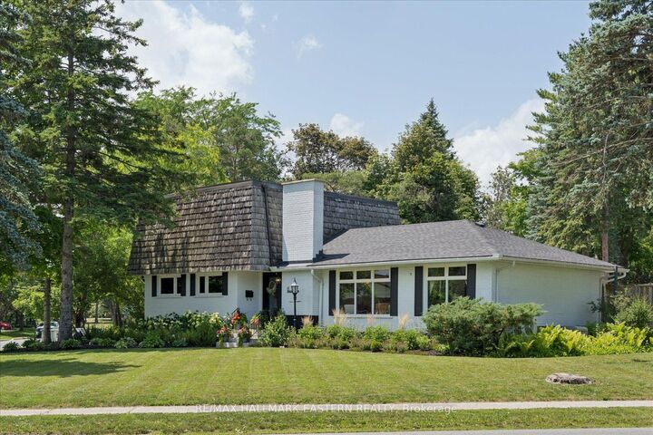 Property Photo: 6 Roper Drive ON K9J 6K4