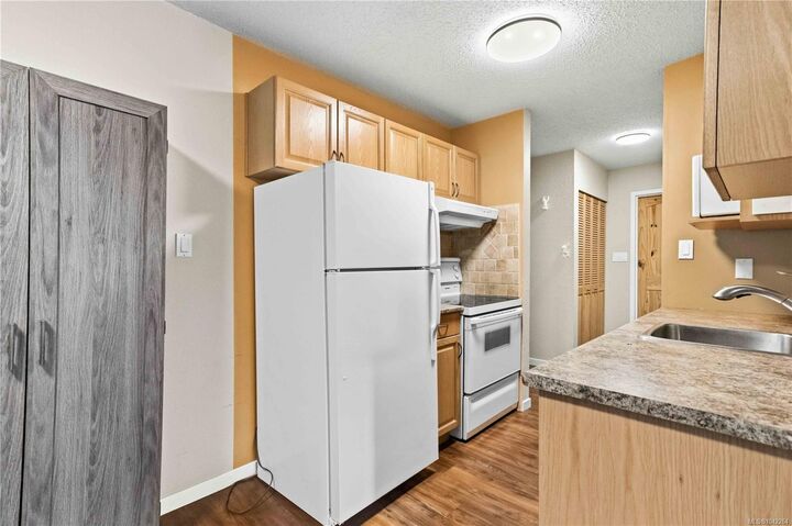 Property Photo: 830 Esquimalt Rd #304 BC V9A 3M4