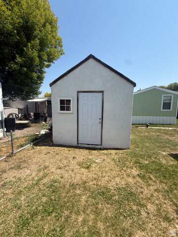 Property Photo: 2817 S 2620 W 272 UT 84119