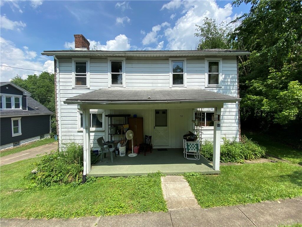 Property Photo: 53 Sherlock Cir PA 15057