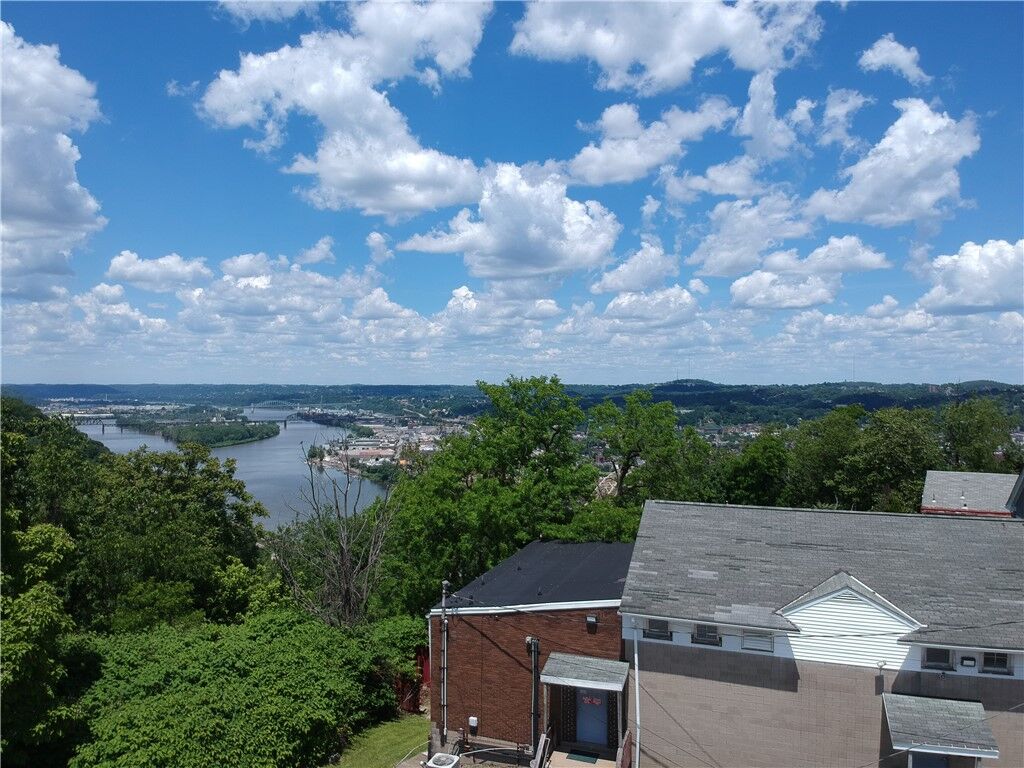 Property Photo:  200 Fingal St  PA 15211 