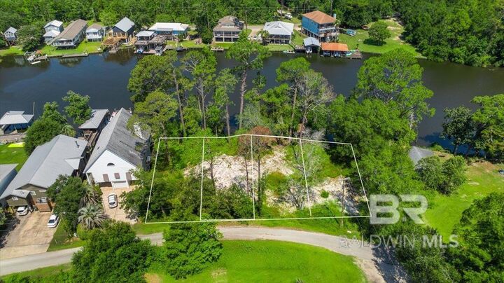 Property Photo: 16071 River Drive AL 36580