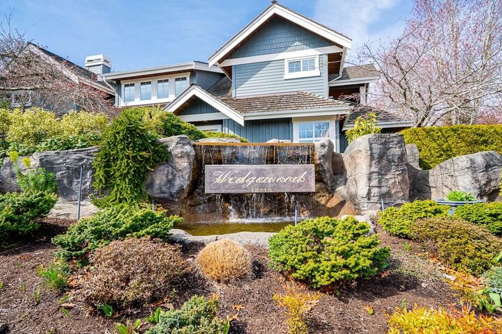 Property Photo: 15715 34 Avenue 73 BC V3Z 0J6