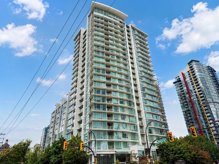 161 W Georgia Street 505 — photo 1