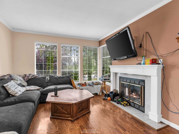 Property Photo:  11638 225 Street  BC V2X 6E4 