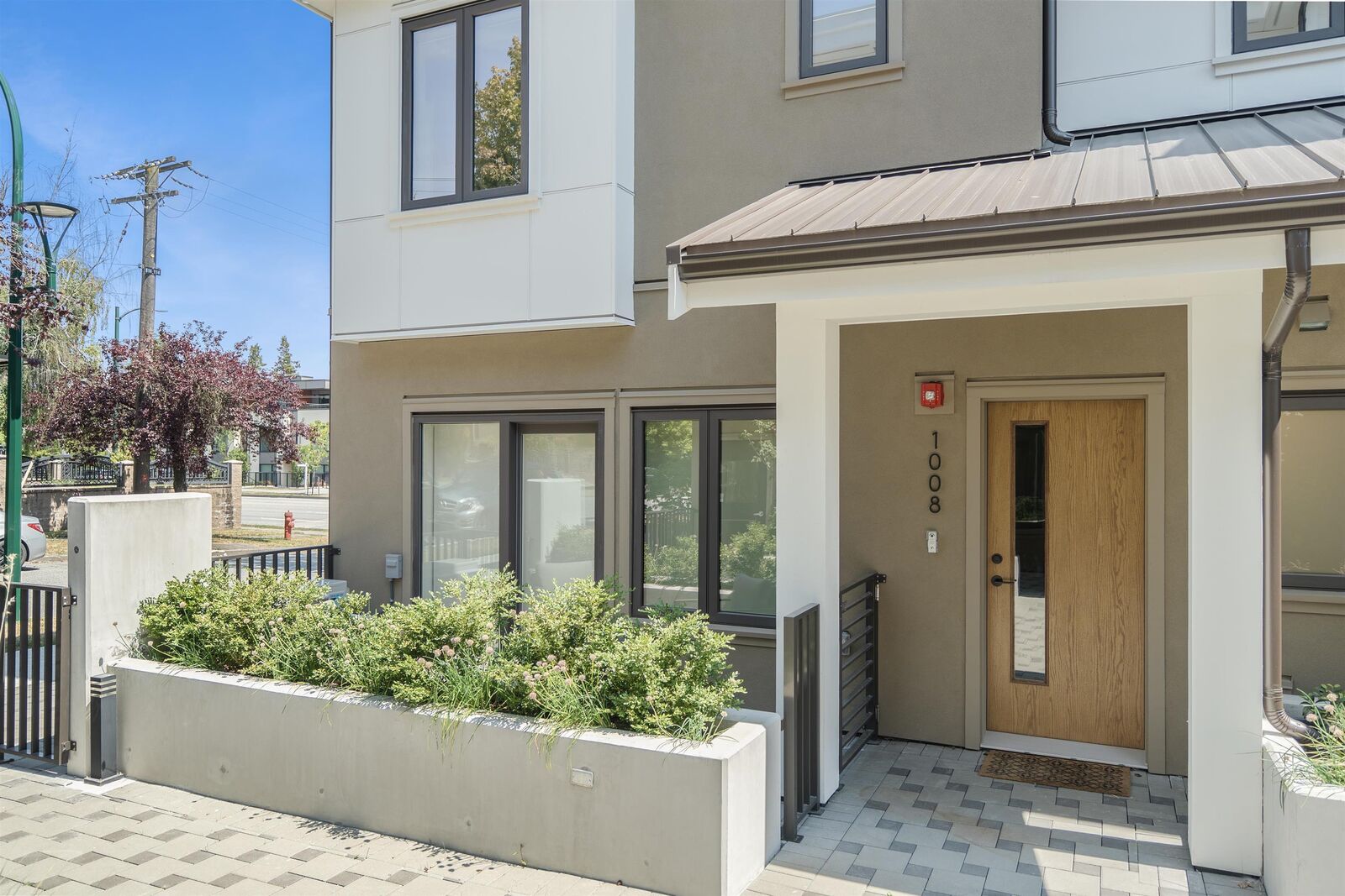 Property Photo: 1008 W 52nd Avenue BC V6P 1H5