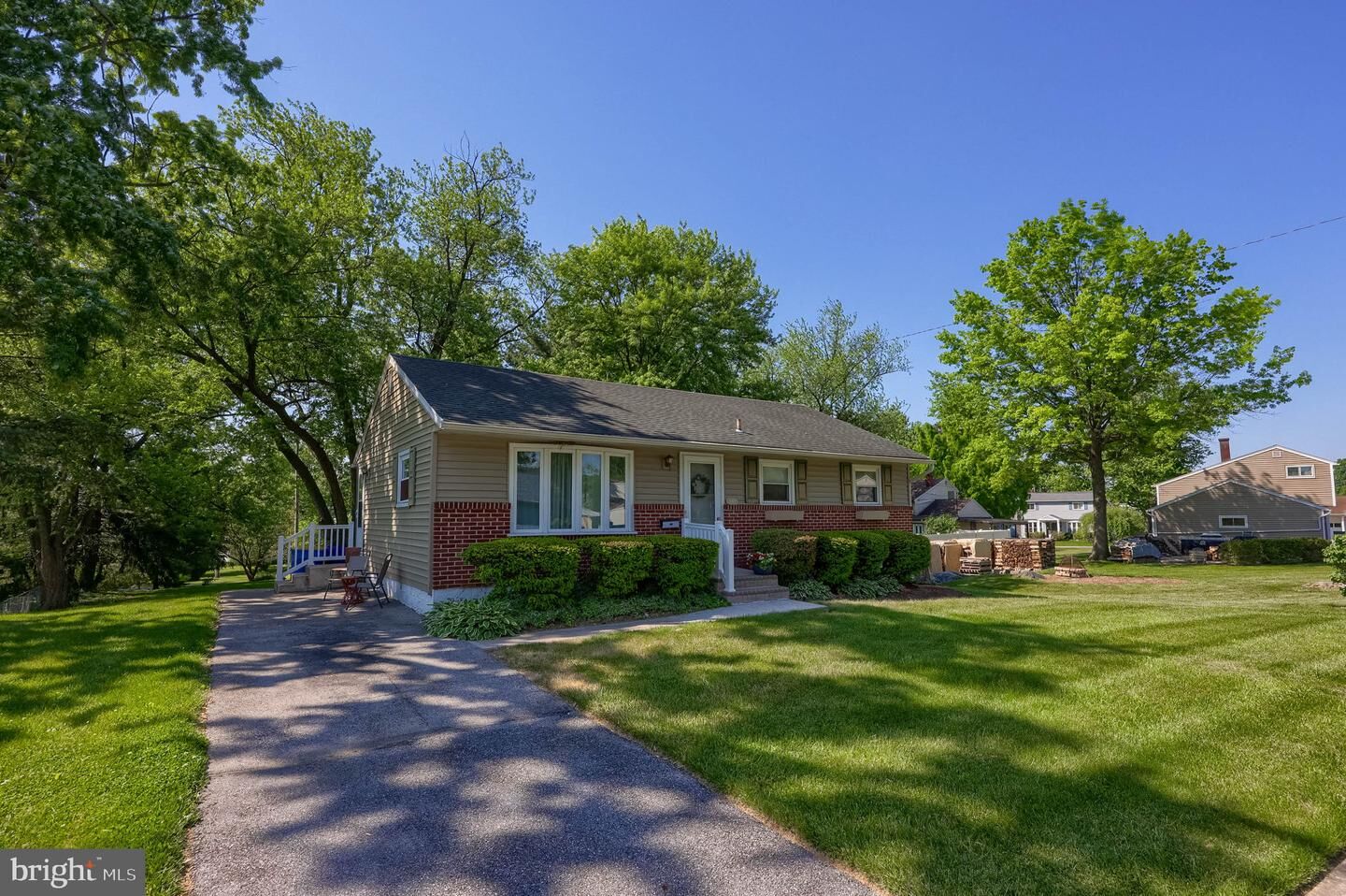 Property Photo: 3840 Hearthstone Court PA 17402