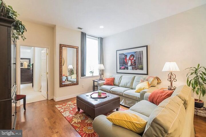 Property Photo:  1600 Arch Street 18 1814  PA 19103 