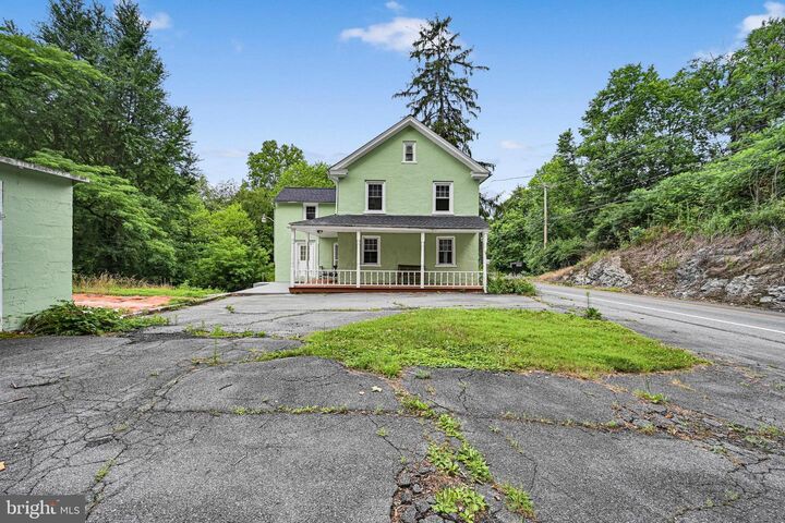 Property Photo: 2694 Charlestown Road PA 17603