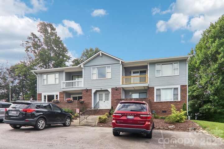Property Photo:  70 Nazarene Way 1  NC 28785 