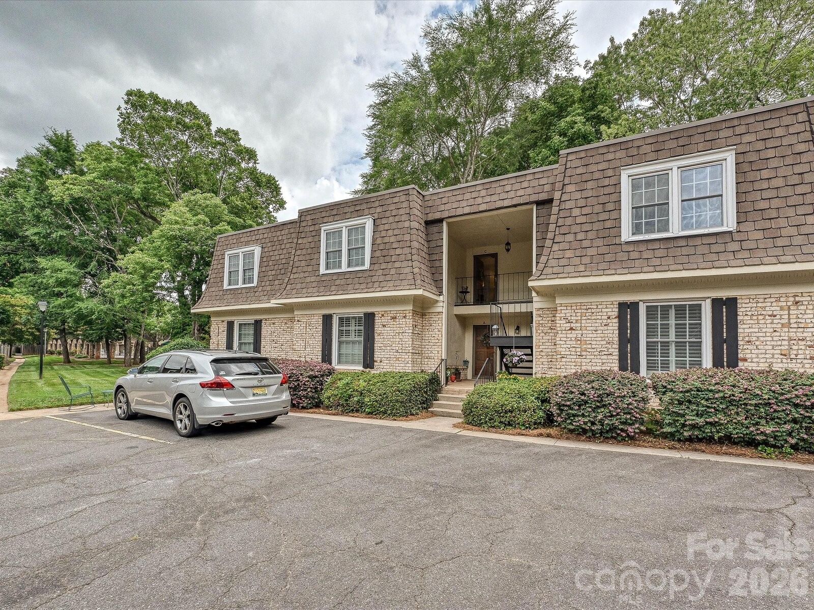 Property Photo: 2233 Rexford Road C NC 28211