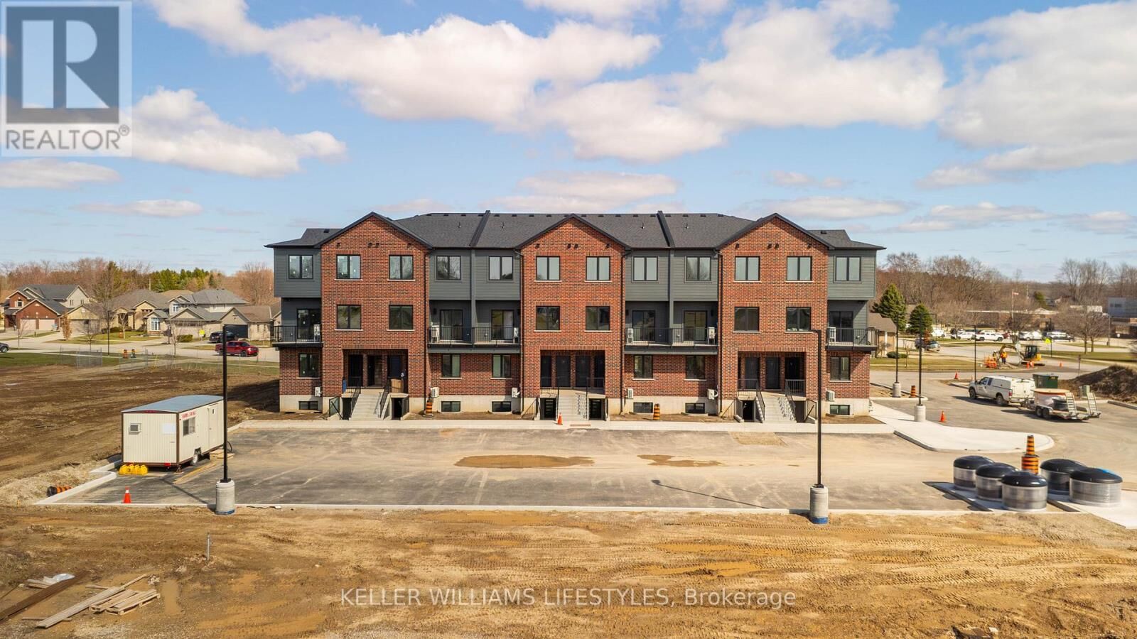 Property Photo: 470 Darcy Drive 82 ON N7G 4H4