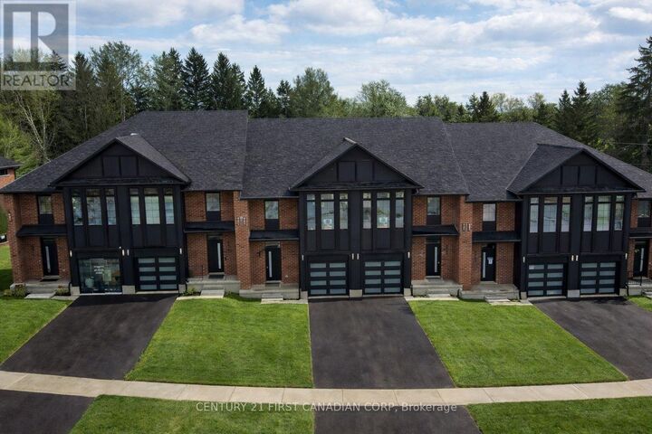Property Photo:  6905 Heathwoods Avenue  ON N6P 1H3 