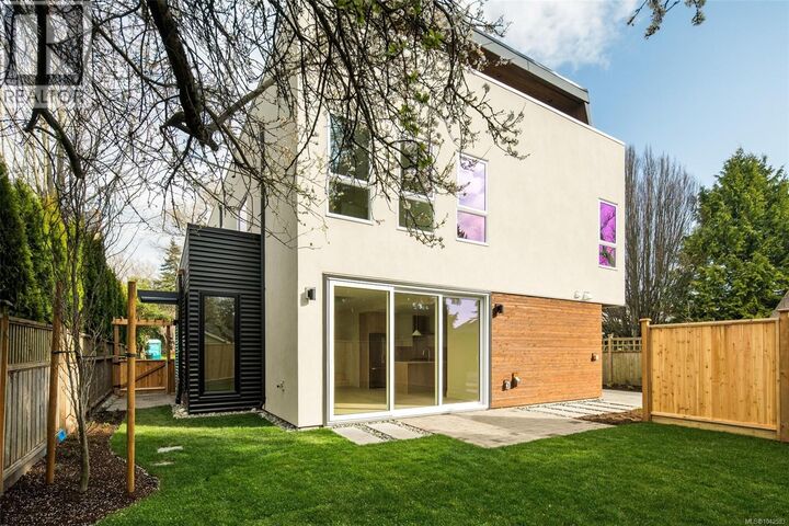 Property Photo: 920 Island Road 1 BC V8S 2T9