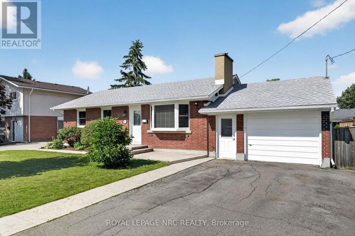 Property Photo:  16 Ferguson Avenue  ON L2A 5J3 