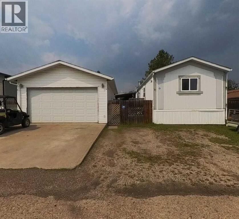 Property Photo: 5211 55 Avenue AB T4T 1M8