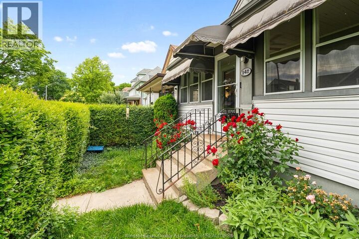 Property Photo: 942 Lincoln Road ON N8Y 2H2