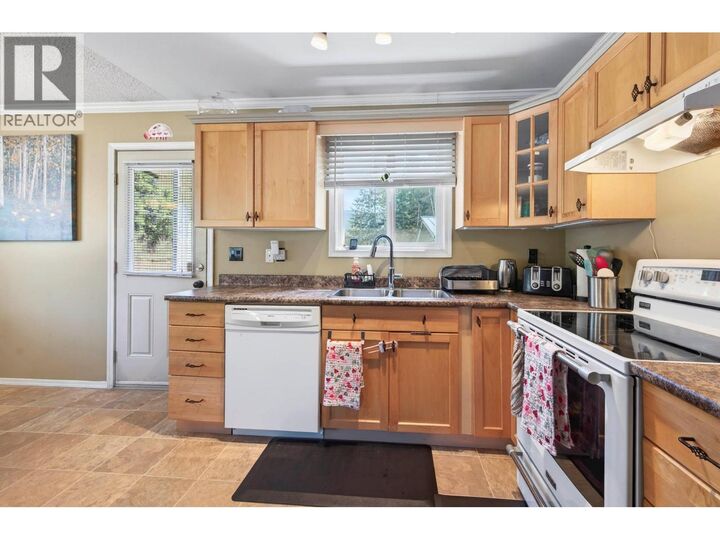 Property Photo: 509 Clearwater Valley Road BC V0E 1N1