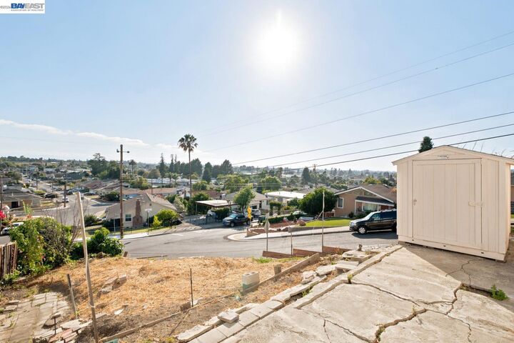Property Photo: 17005 Santa Fe St CA 94541