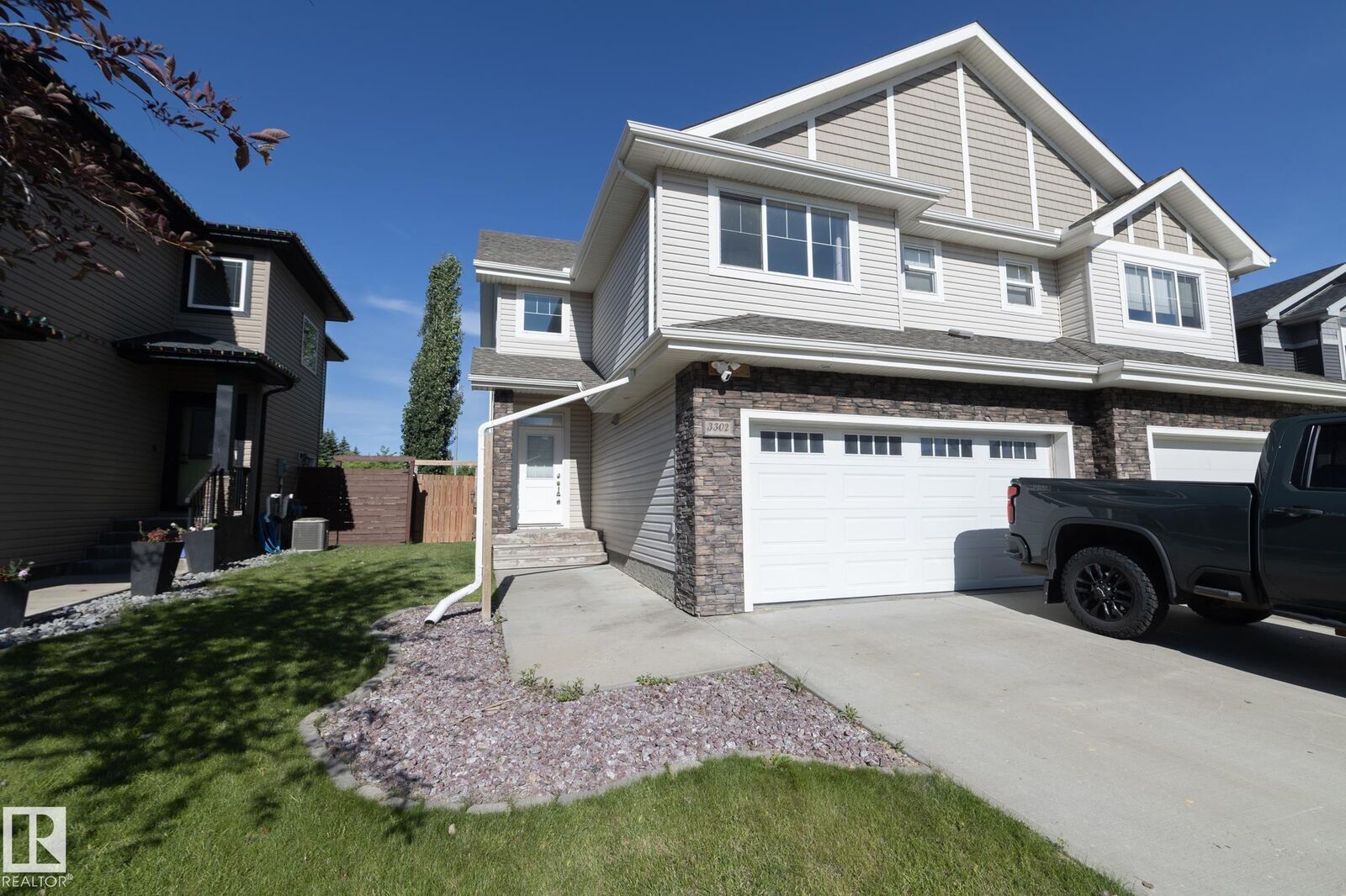 Property Photo:  3302 67 Street  AB T4X 0W7 