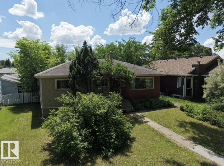 Property Photo: 8719 67 Avenue NW AB T6E 0M9