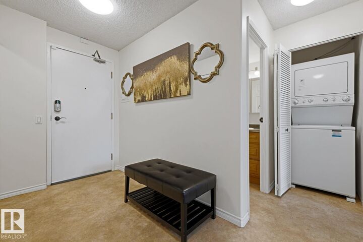 Property Photo:  10145 109 Street NW 505  AB T5J 3M5 