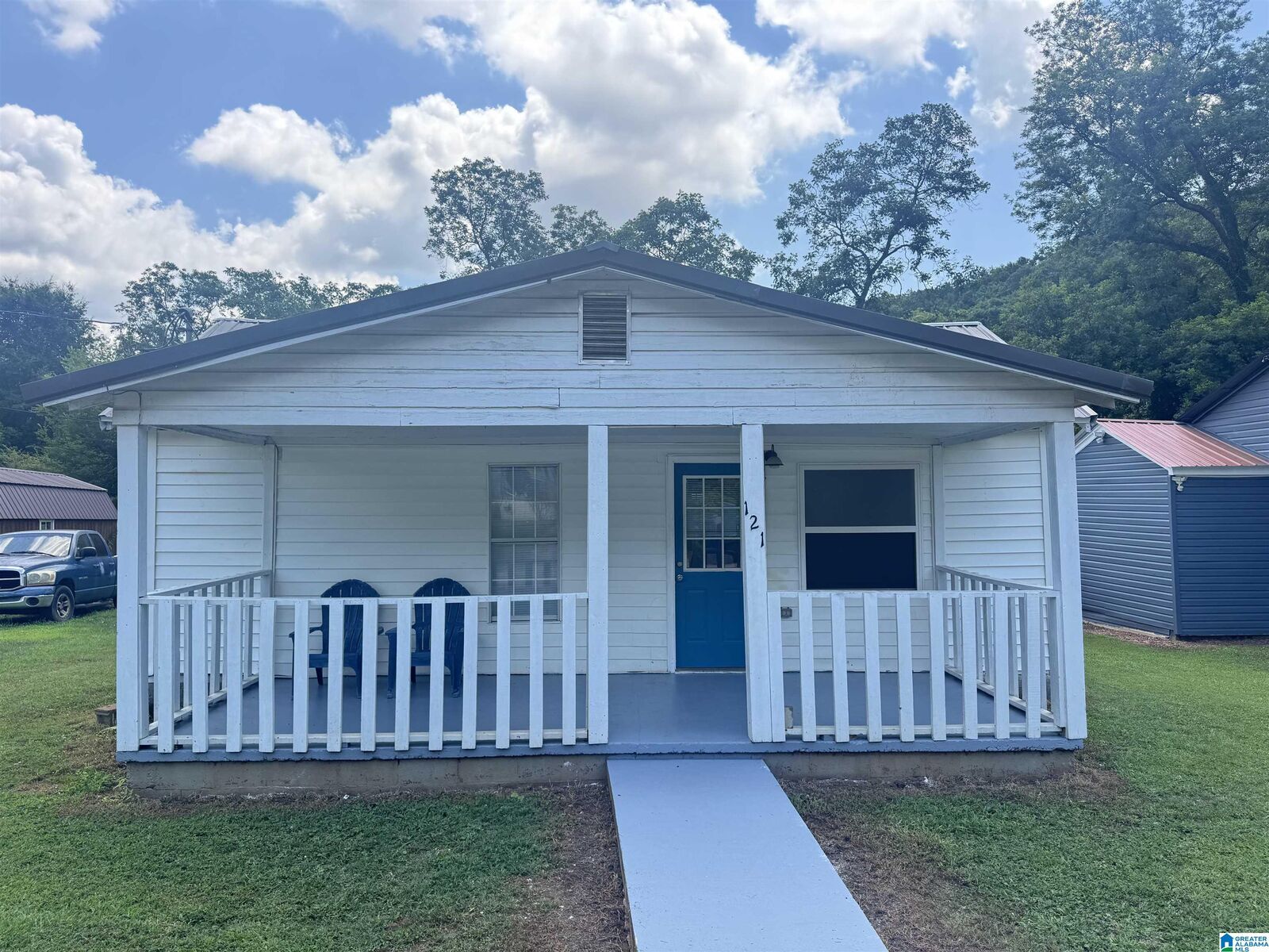 Property Photo: 121 Miller Street AL 36202